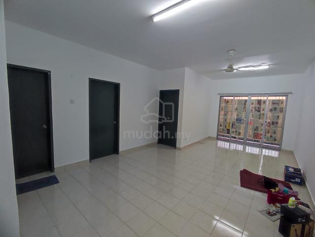 Puteri Bayu Apartments (Bayu Puteri) 1