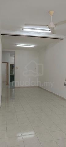Freehold klebang satu tingkat rumah, renovated, boleh fullloan, aeon 3