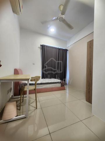 NEW Female Single with Balcony for RENT @ Seksyen 22 Shah Alam 1