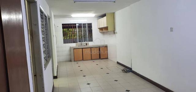 .🟥Maluri Kepong, 22x80, Freehold🟥1760sqft, 4rooms, Basic Well Kept 1