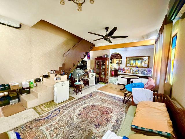 END LOT 3 Termurah Storey Terrace Taman Seraya Ampang 1