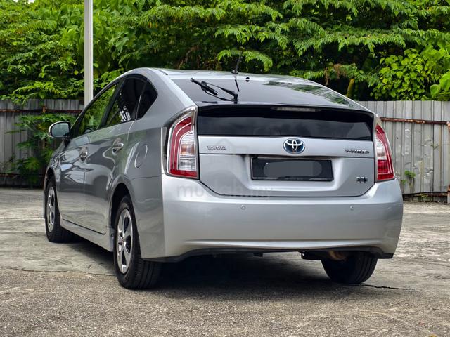 2012 Toyota PRIUS 1.8 LUXURY (HYBRID) ZVW30R - 4