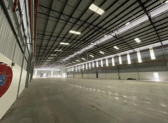 Detached Factory Warehouse Subang Jaya 800AMP Loading Bay 1