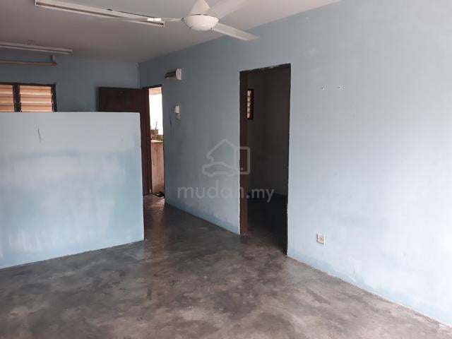 Apartment Seri Kemboja 1