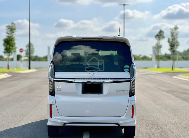 [2018] Honda N-BOX 660cc (AT) Custome 2 Sliding DR - 4