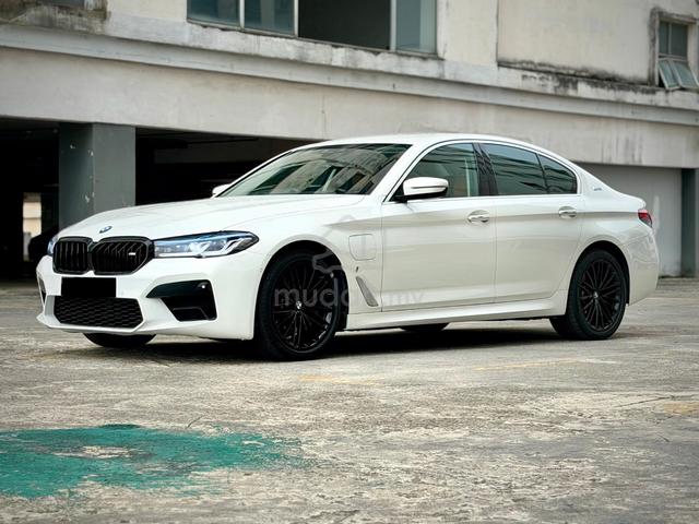 BMW 530e 2.0 - 70KM FULL SRVC RCRD WRRTY 3YRS - 2