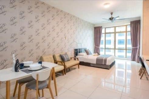 Parc Regency 1