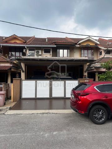 Double Storey Intermediate unit, Jalan Sepah Puteri Kota Damansara 🏠 1