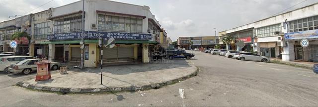 Hot Areađ„CORNER Shop Lot -Bandar Puteri Klangă2 Sty ShoplotăFor Rent 1