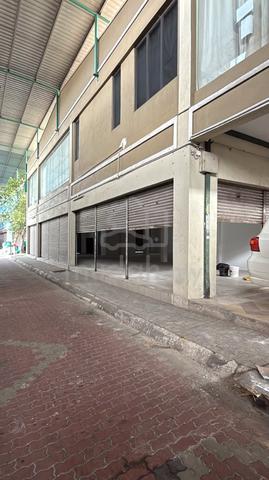 Shoplot untu disewa , nilai square 1