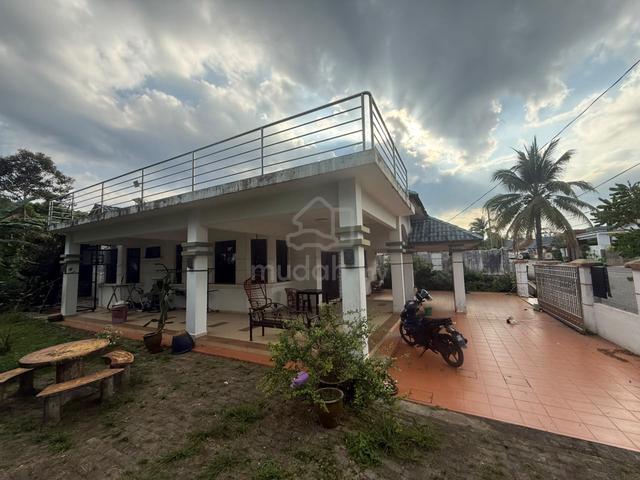 Rumah Banglo view laut Pantai Batu hitam beserah for sale 1