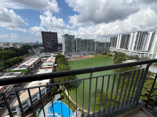 Lakeview Mount Austin 1