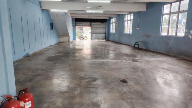 Ground Floor Shoplot (End Lot) for Rent at Tanjung Minyak 1