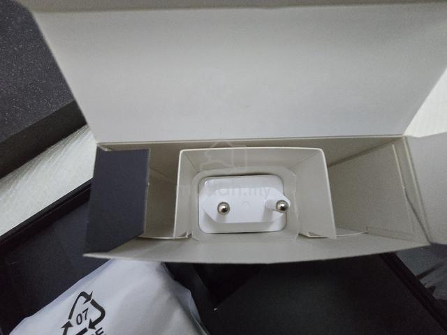 Nubia Flip 5G - photo 5 of 6