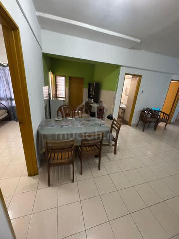 Persanda 3 Apartment 1