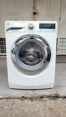 Carousel Image Selected