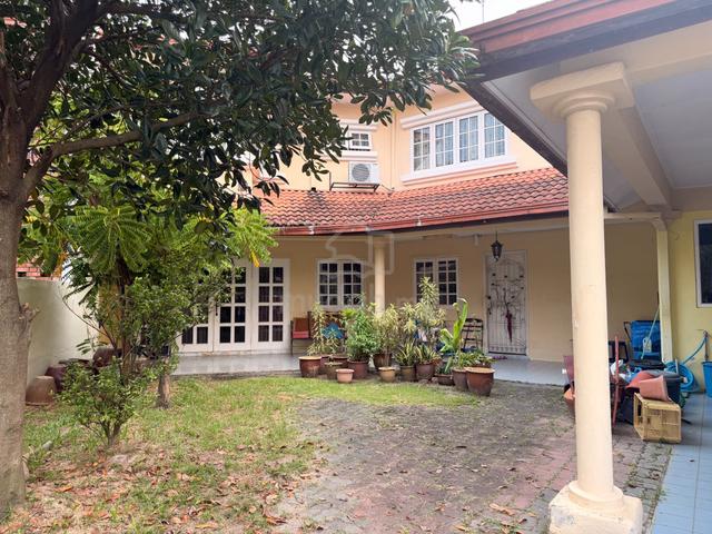 Freehold 6Bedrooms 6Bathrooms with HUGE Land, Bandar Utama 1 PJ 1