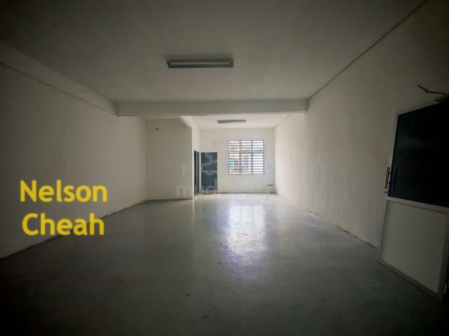 【Budget Rent】Impian ria GFloor shoplot 1