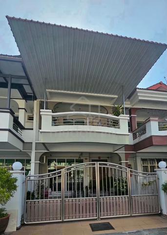 Renovated 2-storey house for sale in Taman Naluri, Permatang Pauh 1