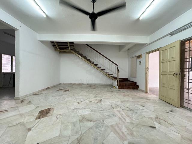 [Below Market] 2 Storey Terrace - Rp 11, Rawang Perdana 2, Rawang Town 1