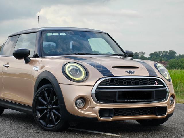 2020 Mini JOHN COOPER S 2.0 Like New Condition - 1