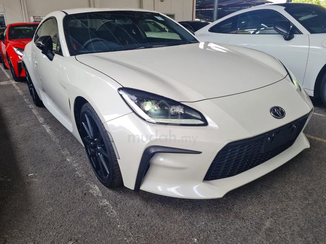 2024 Toyota 86 2.4 GR RZ INC SST UNREG LOW MILEAGE - 2