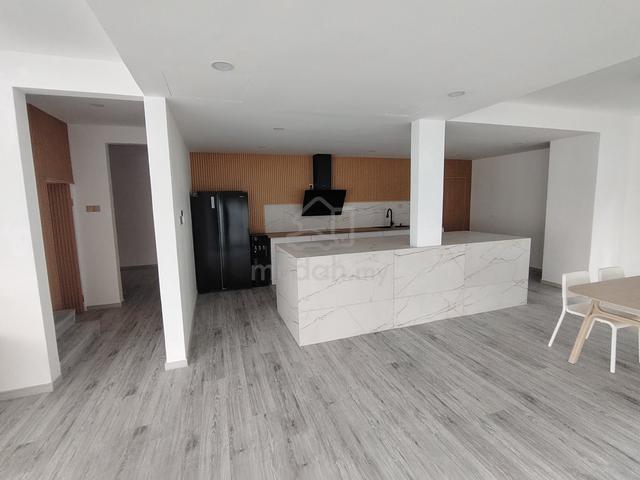 Oug 2 Storey Brand New Semi D For Rent 1
