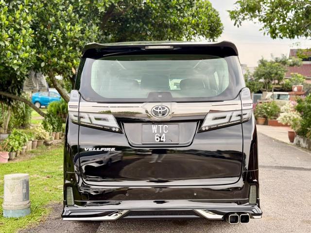 ON THE ROAD 2018 Toyota VELLFIRE 2.5 ZG (A) - 5