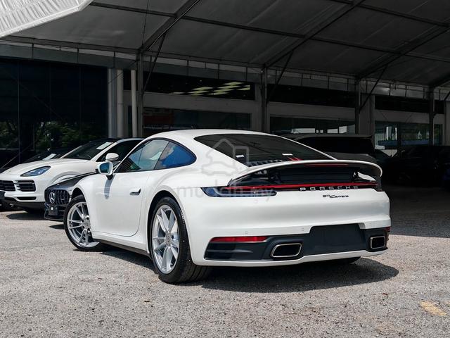 READY STOCK 2022 Porsche 992 3.0 CARRERA RED INT - 2
