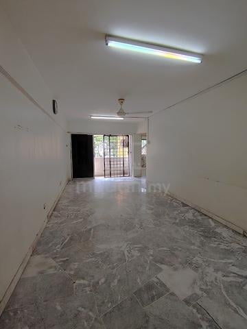 Vantage Point (Menang Ria) 1