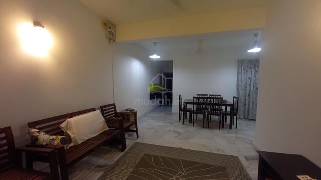 Sri Damansara Court 1