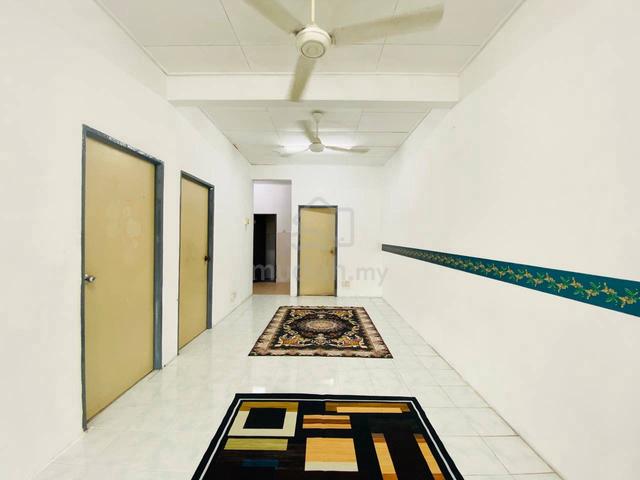 FULL LOAN Bandar Mahkota Banting Jalan Suria Single Storey, Banting 1