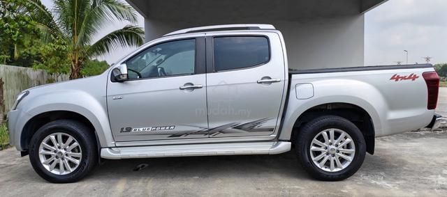 Isuzu D-MAX 1.9 4x4 premium 6-speed (A) - 4