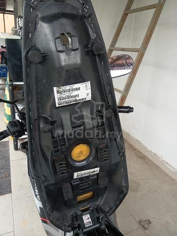 YaMAHA Y15 V2 TAHUN 2022 - photo 6 of 6