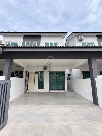 1.5Storey Terrace @Pengkalan Barat | Monthly RM1000+| Full Loan 1