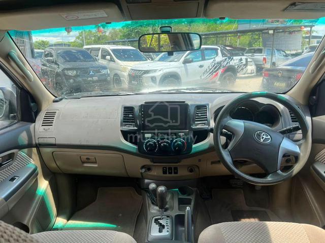 2013 Toyota FORTUNER 2.5 G TRD SPORTIVO VNT - 3