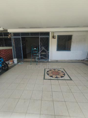 Taman Seputeh Single Storey Terrence House Damai Luyang KK For Rent 1