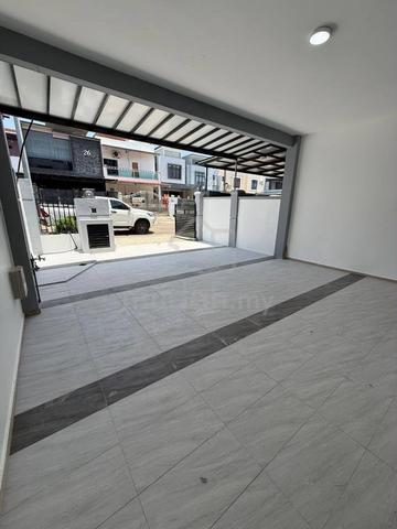 Fully Renovated 2 Storey Taman Bukit Indah 1