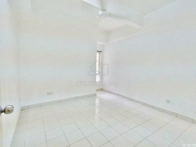 Taragon Puteri townhouse, Cheras, Cheras, Selangor 1