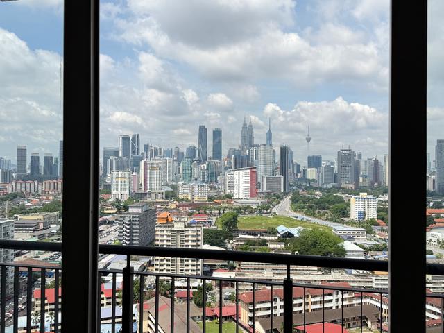 Platinum Splendor Residensi Semarak 1