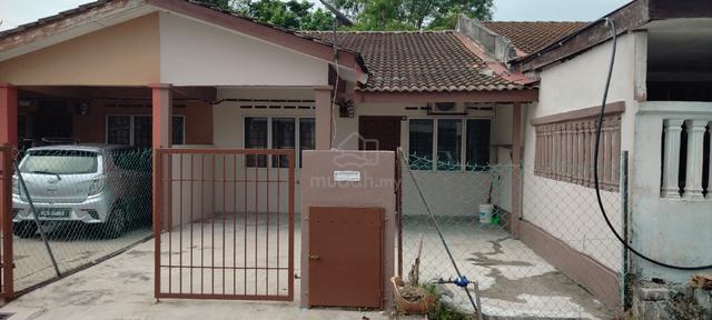 Single Storey Taman Desa Kundang 1