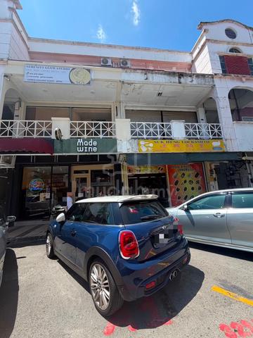 Lintas Plaza Corner / Intermediate 1
