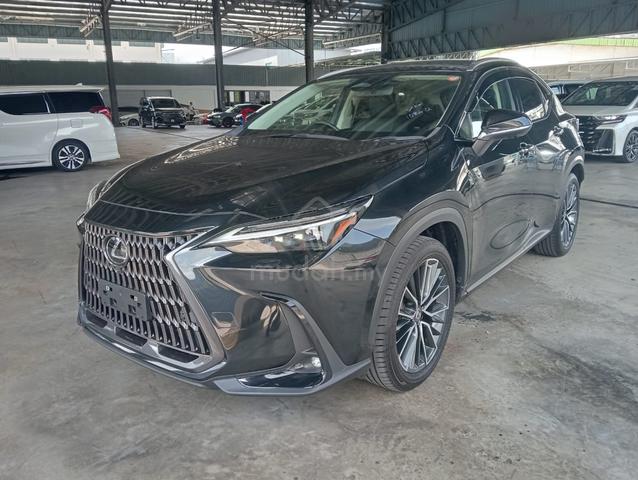 4.5A 16K KM 2023 Lexus NX 250 2.5 P.ROOF HIGH SPEC - 4