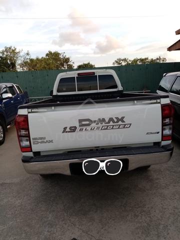2021 Isuzu D-MAX 4X4 1.9L (M) - 3