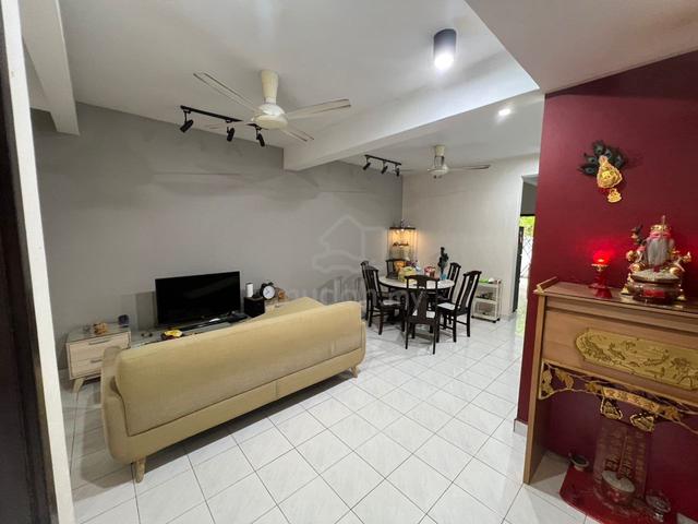 Leasehold nonbumi full loan 2 storey terrace PUJ 9 , booking RM1k 1