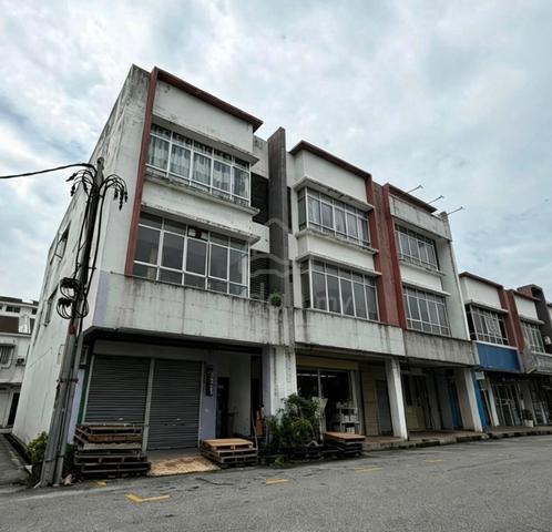 KEPALA BATAS POKOK SENA 3-Sty SHOP LOT ｜TENANTED｜FAING MAIN ROAD｜ 1