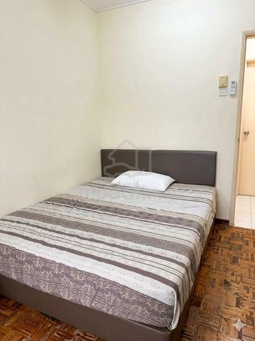 PUCHONG ROOM FOR RENT / Near Bandar Puteri / IOI Mall Puchong 1