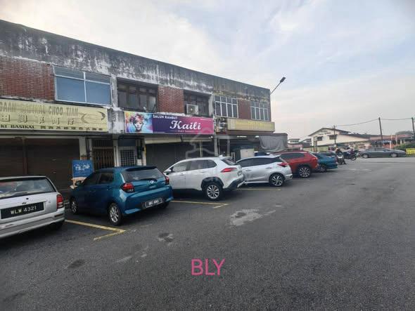 Facing Main Road Taman Sentosa Klang 2 Storey Shop Lot 20x70 for Rent 1