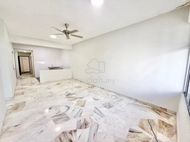 Shop Apartment Taman Desaria 1