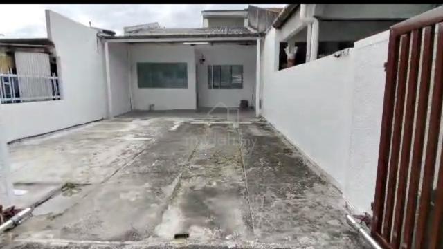 1 Storey Terrace House at Taman Bukit Kuchai For Sale 1